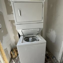 Whirlpool Washer/Dryer 