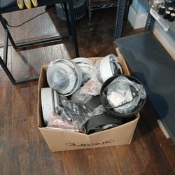 Security Cameras Bundle  -- Read Description 