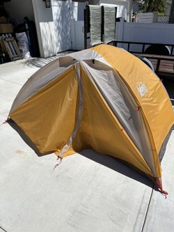 REI Half Dome 2 Plus + Footprint 