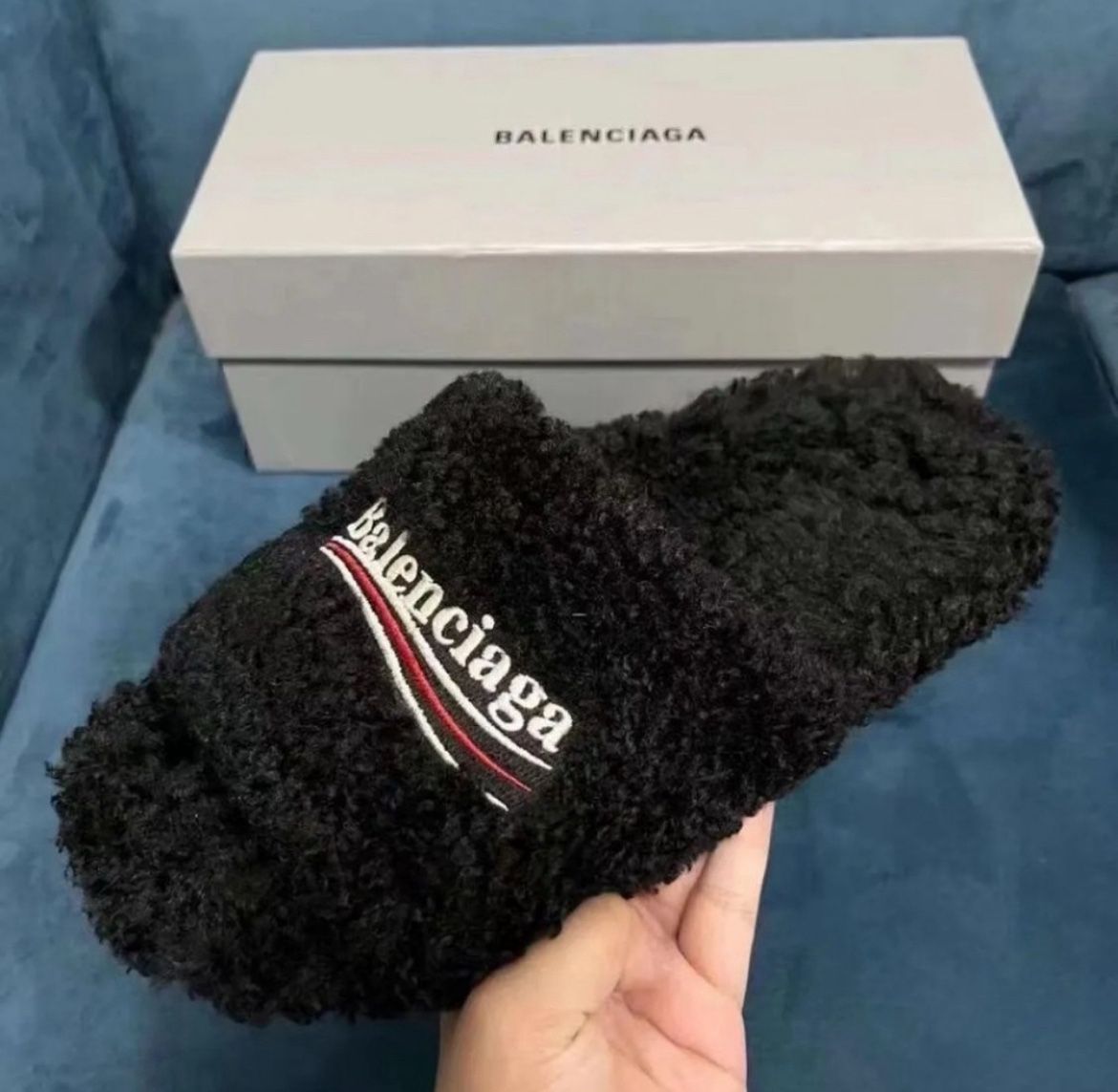 balenciaga furry slides size 39 HAVE MORE SIZES AVAILABLE!!!