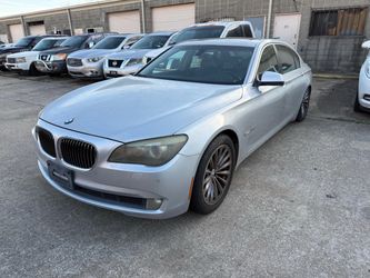 2011 BMW 750 Li Twin Power Turbo
