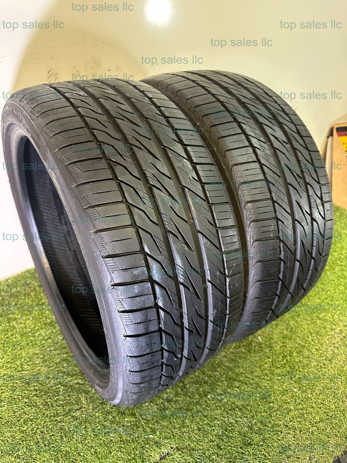 U175 245 35 19 93W Nitto Motivo 2 Used Tires 80% Life