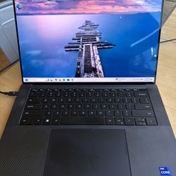 High-end Dell XPS 15 9510 (i9, OLED, 32GB, 1.5TB)