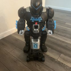 Imaginext DC Super Friends Bat-Tech Batbot Batman Playset