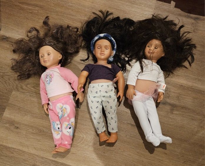 3x 18" Dolls + Accessories