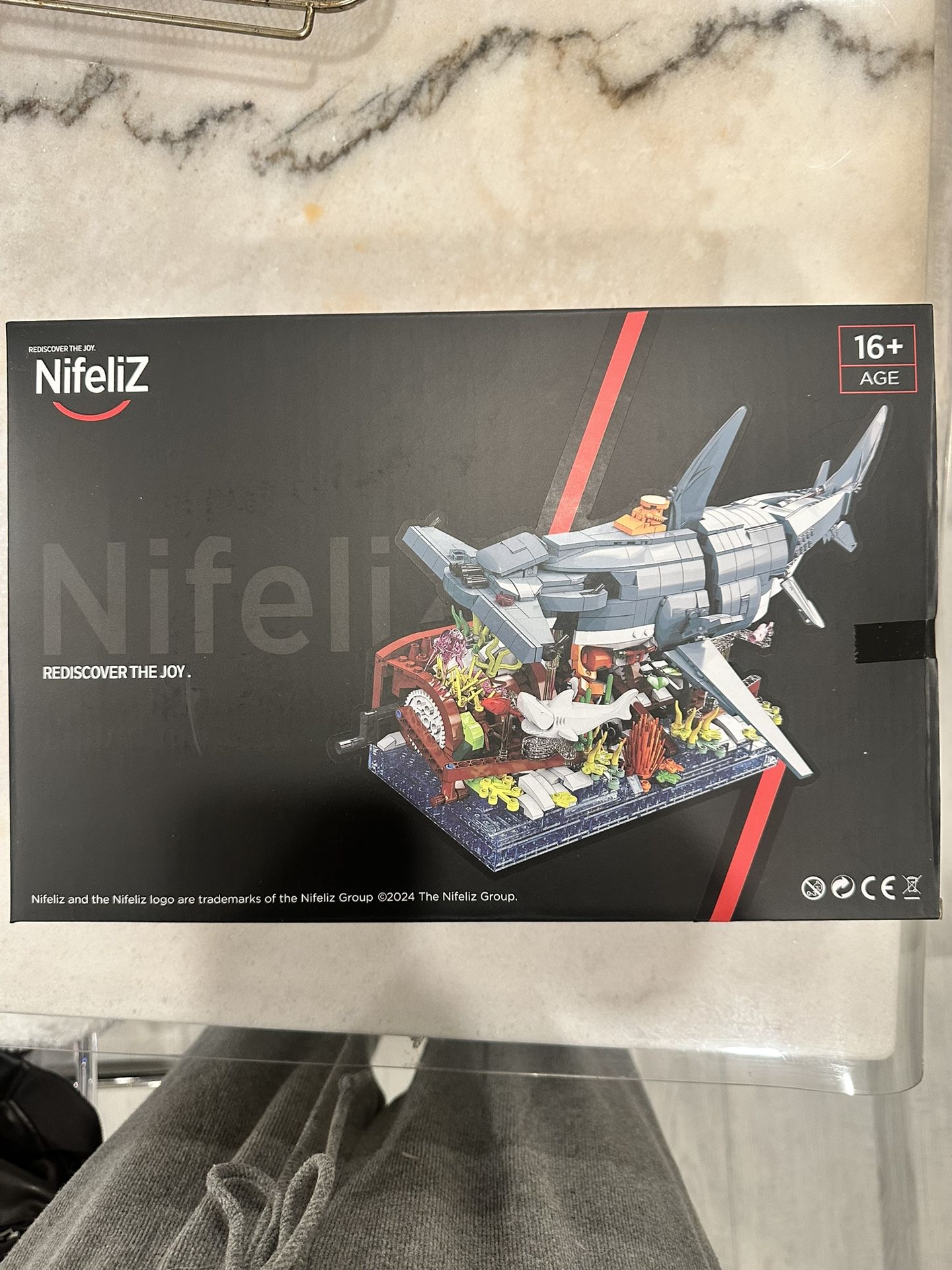 Nifeliz Hammerhead Shark Building Set; Build-and-Display Model for Adults; Functional Sea Scene Display; Home Decor Gift for Adults with a Passion for