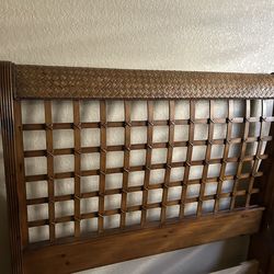 Solid Wood Bedroom Set + Capodimonte Lamps 🔥 Must Sell