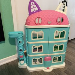 Gaby Dollhouse 