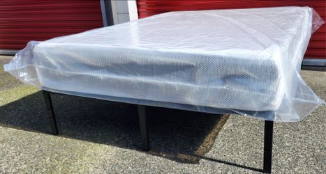 Queen Size Platform Bed Frame With Mattress
