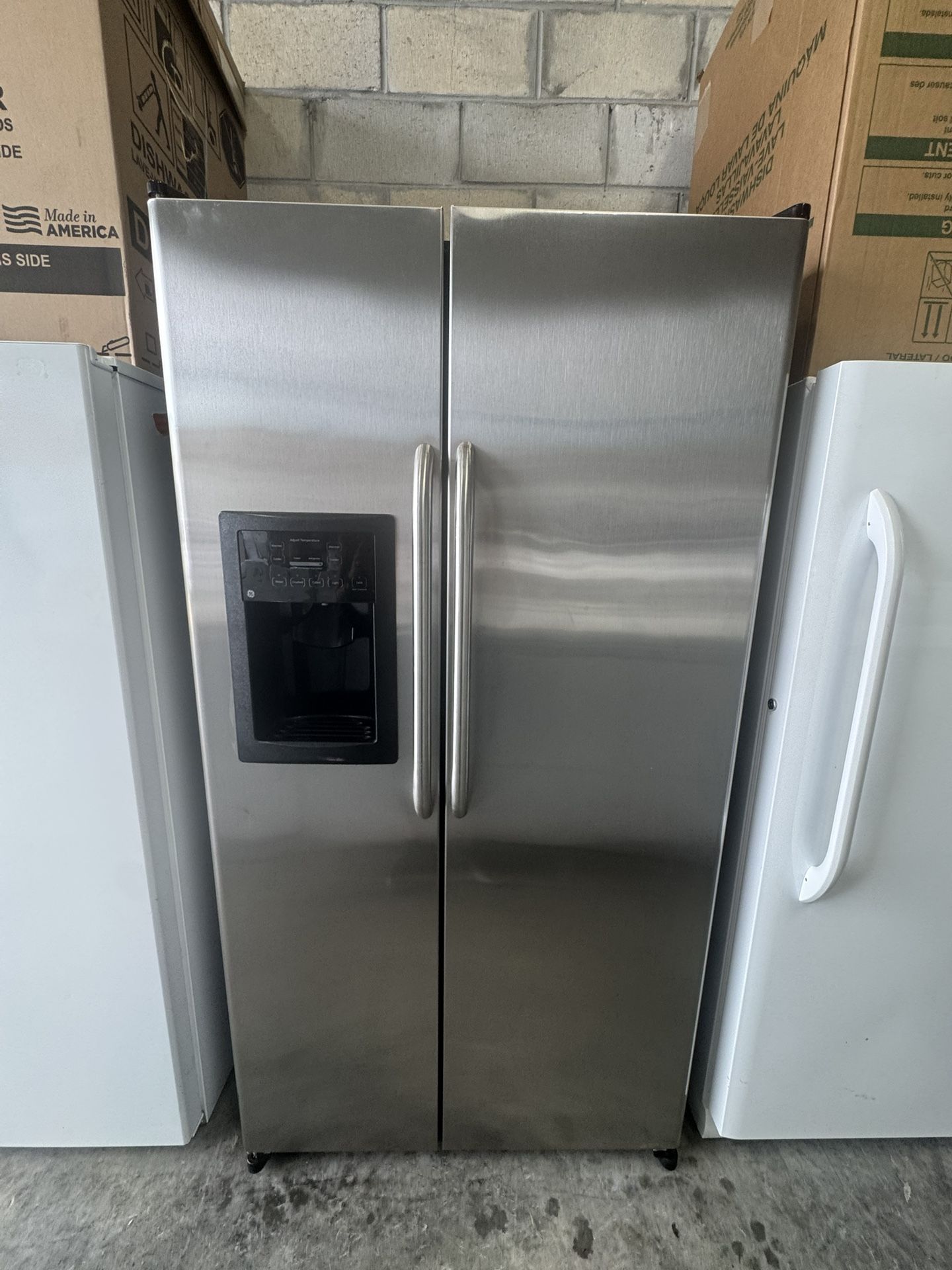 Refrigerator