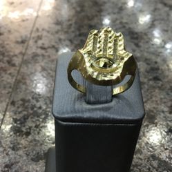 10k Gold Ring!