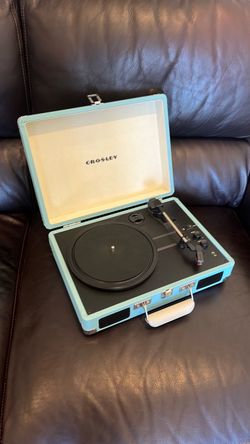 Crosley Portable Suitcase Turntable