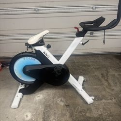 WNQ Freebeat Fitness Bike
