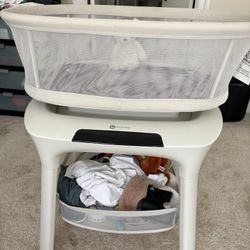 Bassinet 