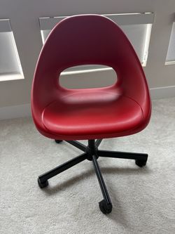 Modern office chair