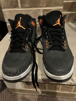 Air Jordan 3 Retro Men’s Size 7 1/2