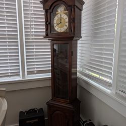Grandfather Clock 