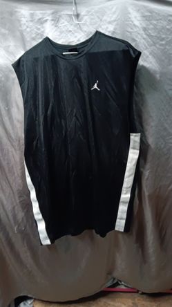 Basketball T