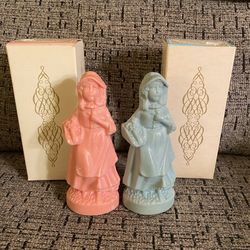 Set of 2 Vintage AVON Little Girl Pink & Blue Perfumed Soaps Savon Parfume 4 OZ