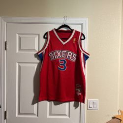 Size XL, Vintage, Iverson #3. Tank top jersey.