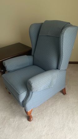 Arm chair