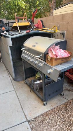 Dyna glo 6+1 propane grill