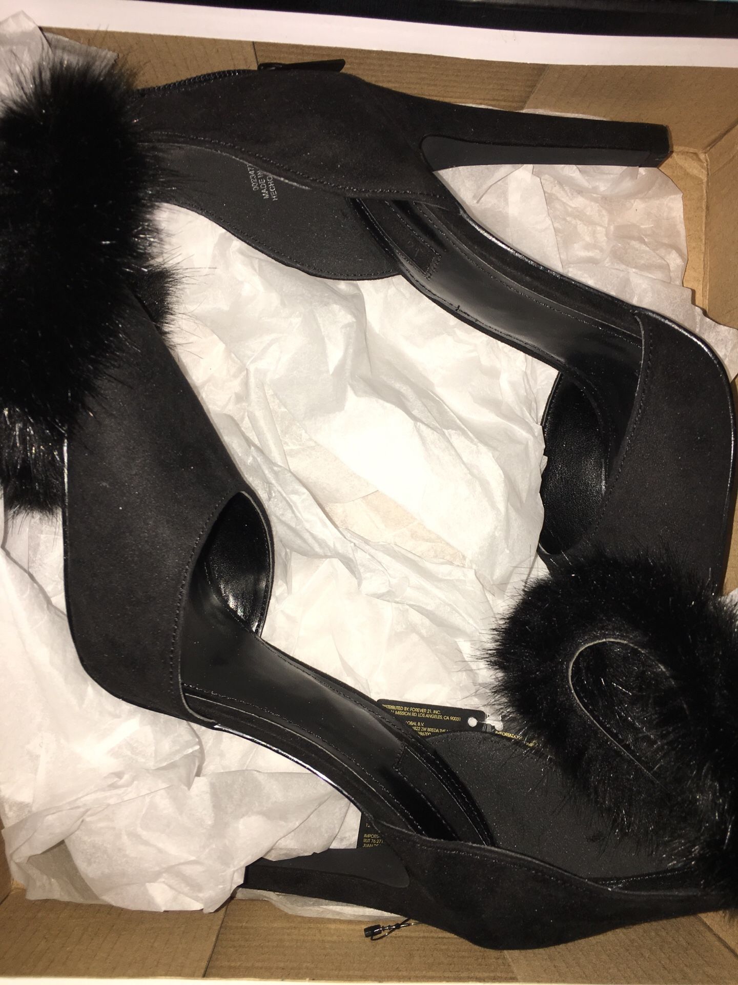 New high heels (brand new)