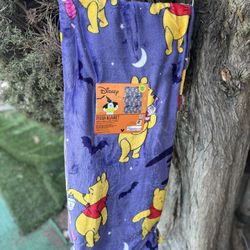 Winnie The Pooh Halloween Blanket 