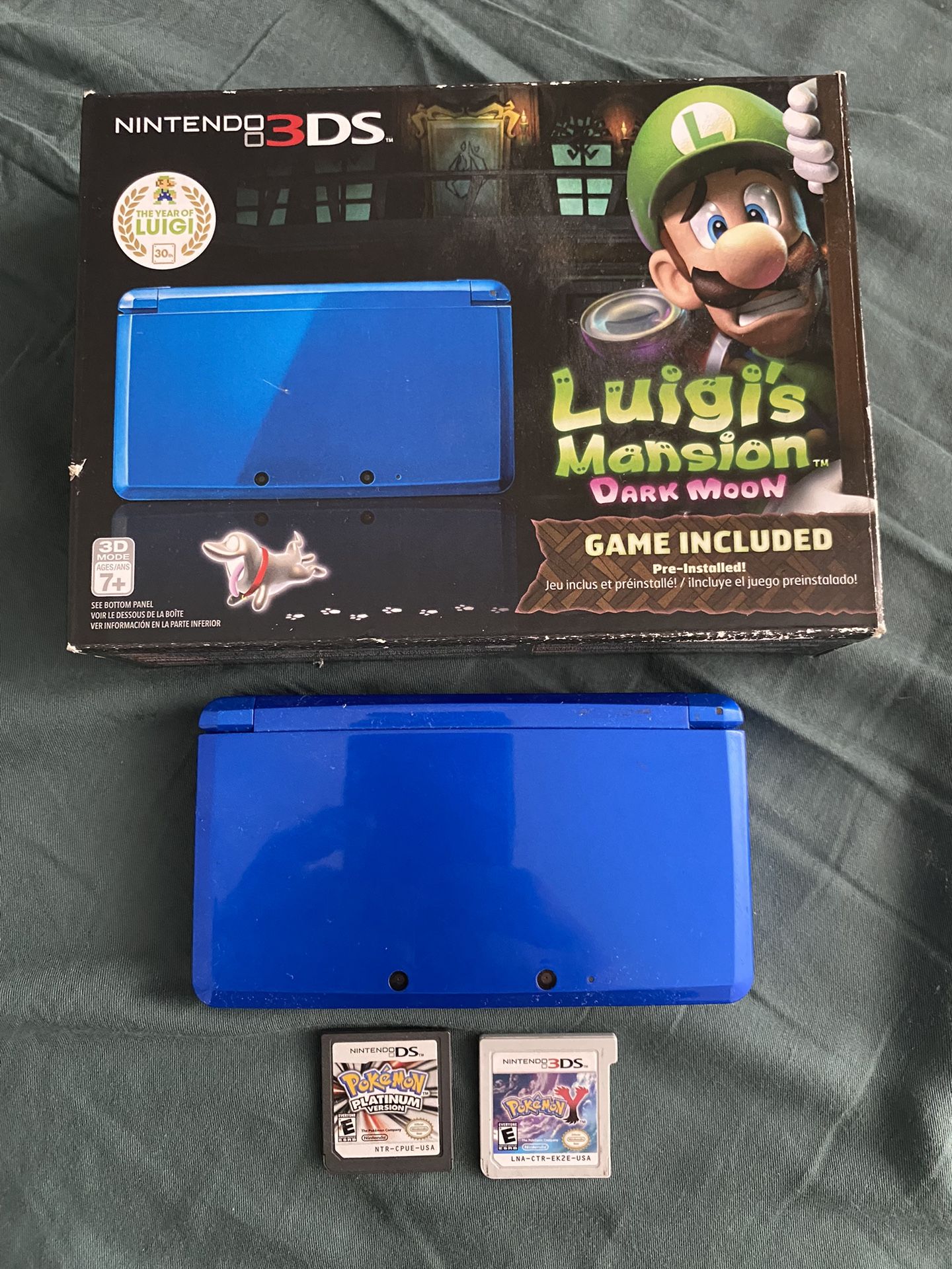  Cobalt Blue Nintendo 3DS System With Luigi's Mansion