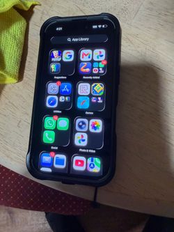 iPhone 16