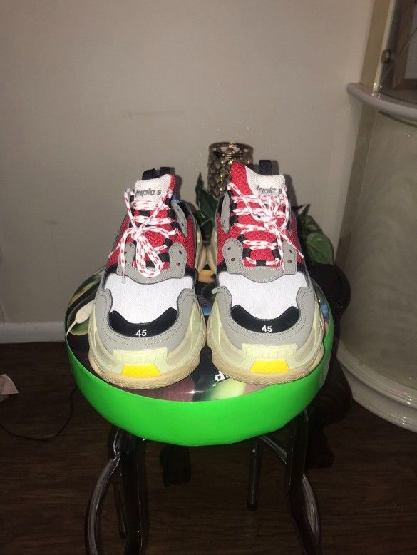 balenciaga triple s red blue yellow