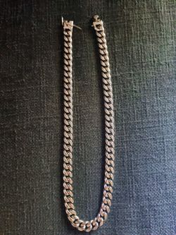 Chain necklace