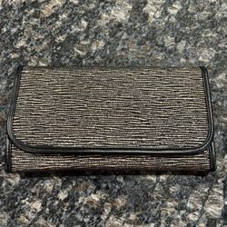 NEW HUDSON + BLEECKER  6 PIECE MAKEUP BRUSH SET IN TRAVEL CASE $15!!