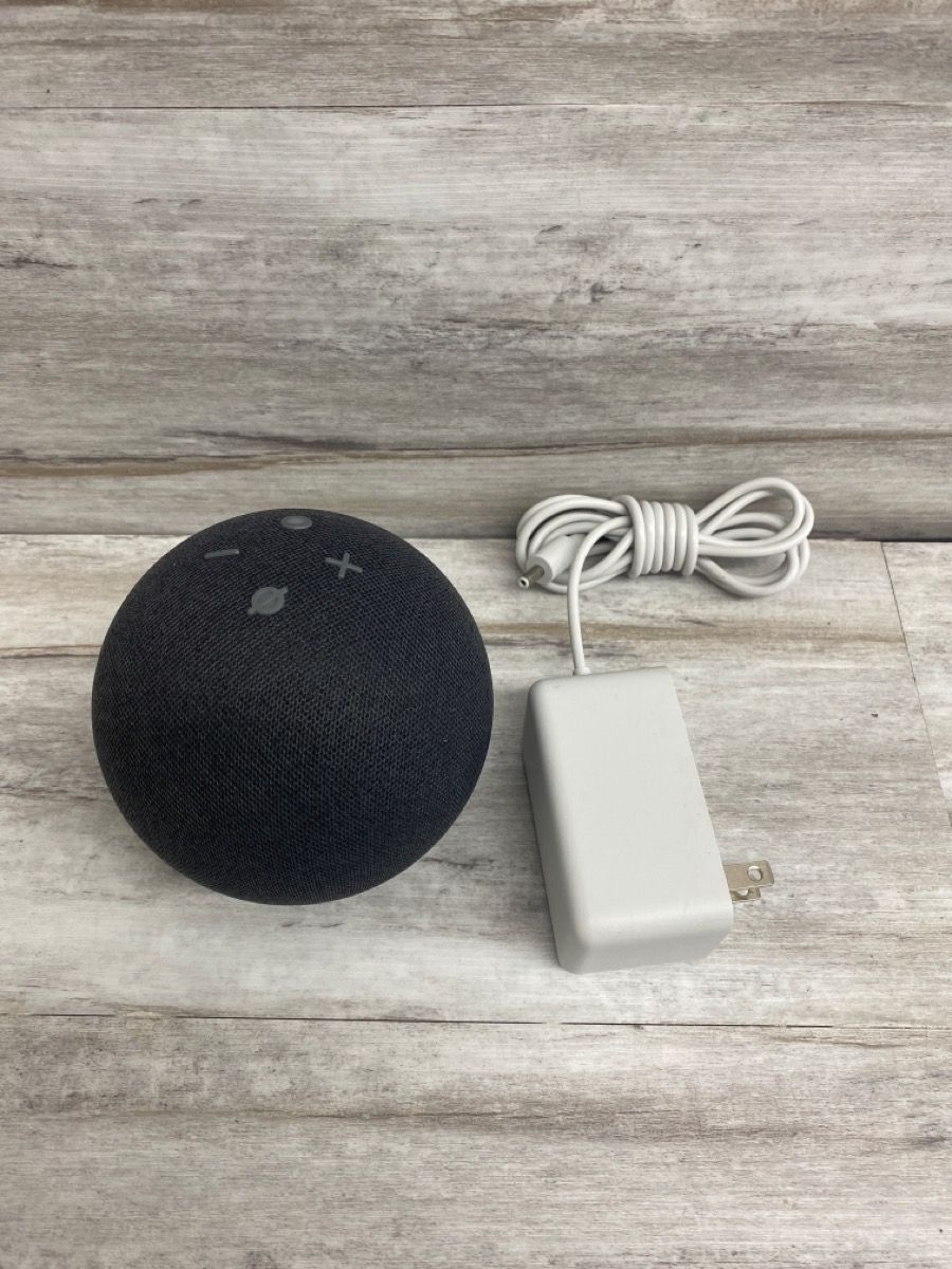 AMAZON ECHO B7W64E SPEAKER WITH CHARGER (PO1012735)