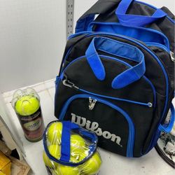 Wilson Sports Backpack Authentic Tennis racket and 15 balls#F9