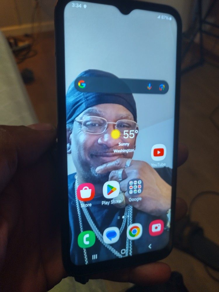 It's A Samsung By Metro And T-Mobile Nothing Wrong With It Works Good