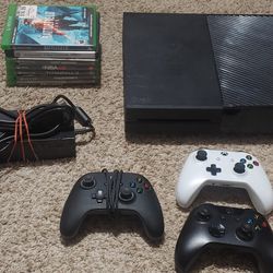 Xbox 1 with Several Games