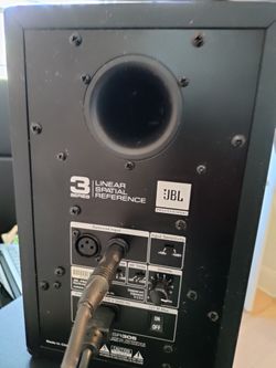 JBL LSR305 Studio Monitor Speaker