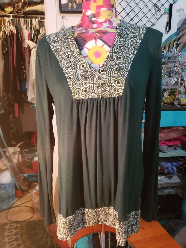 SUPER CUTE COMFY CASUAL TOP