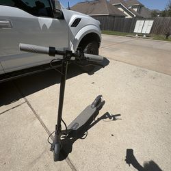 NAVIC Electrical Scooter