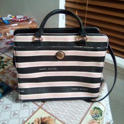 Pink N Black Tommy Hilfiger Stachel Purse 