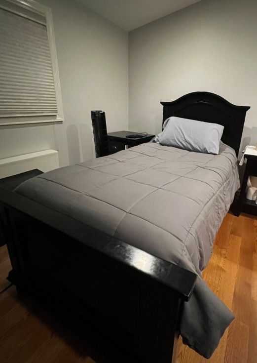 Twin Bed