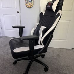 Gaming racing chair