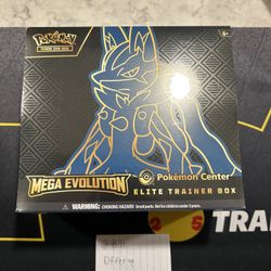 Pokemon Center Mega evolution Lucario ETB