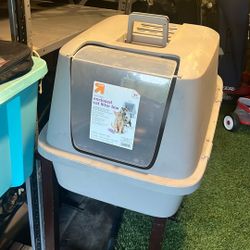 Used Enclosed Cat Litter Box