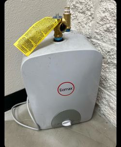 2.5 gal. Electric Mini Tank Point of Use Water Heater