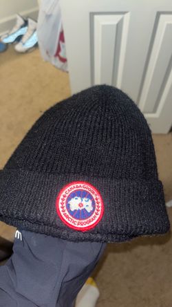 Canada Goose beanie black
