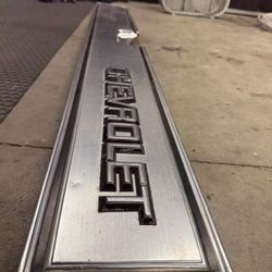 Chevrolet Tailgate Trim