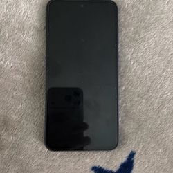 Samsung Phone ( LOCKED ) 