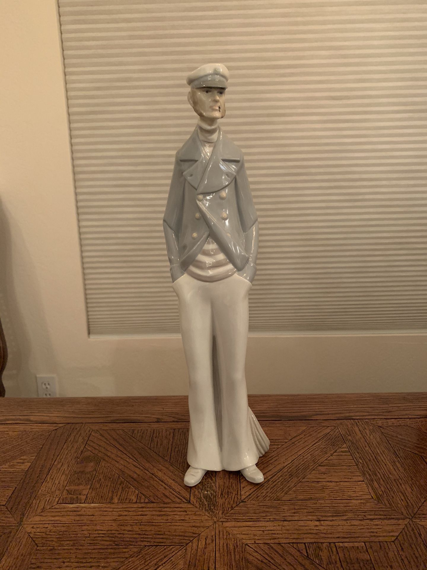 Lladro figurine: Sea captain